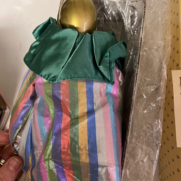 NIB VTG Brinn's 18" Handmade Limited Edition Porcelain Clown Doll COA - Picture 6 of 11